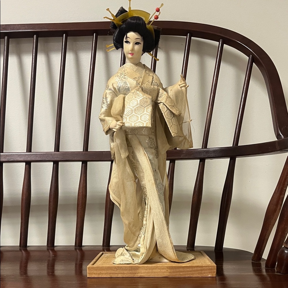 Vintage Cream and Gold Geisha Doll